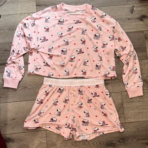 NWT AE American Eagle Snoopy Peanuts Valentine’s Day lounge pjs